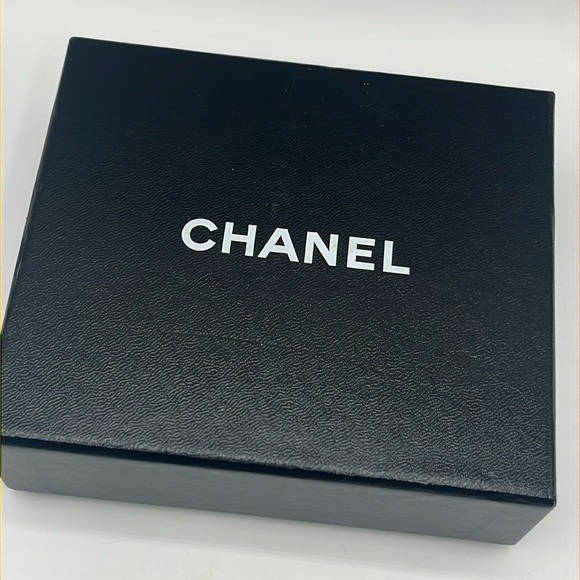 Chanel Portefeuill Double Compact Wallet - Picture 13 of 14